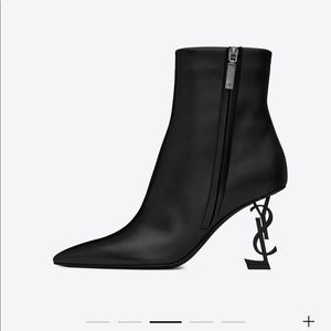YSL SAINT LAURENT LEATHER BOOTS